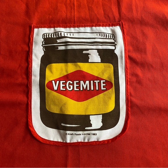 Vintage Tobhar Vegemite bakers apron Kraft foods limited 1983 printed in AUS - Picture 2 of 4